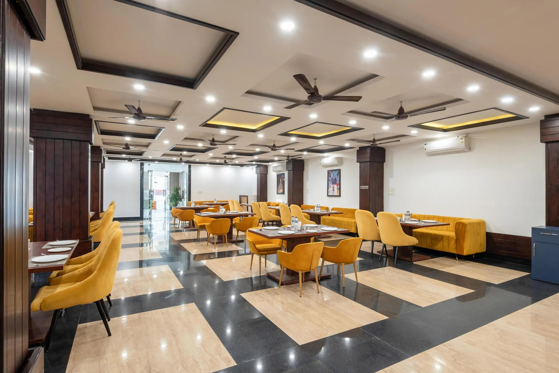 Shanti Heritage by Lawrence Hotels Restaurant