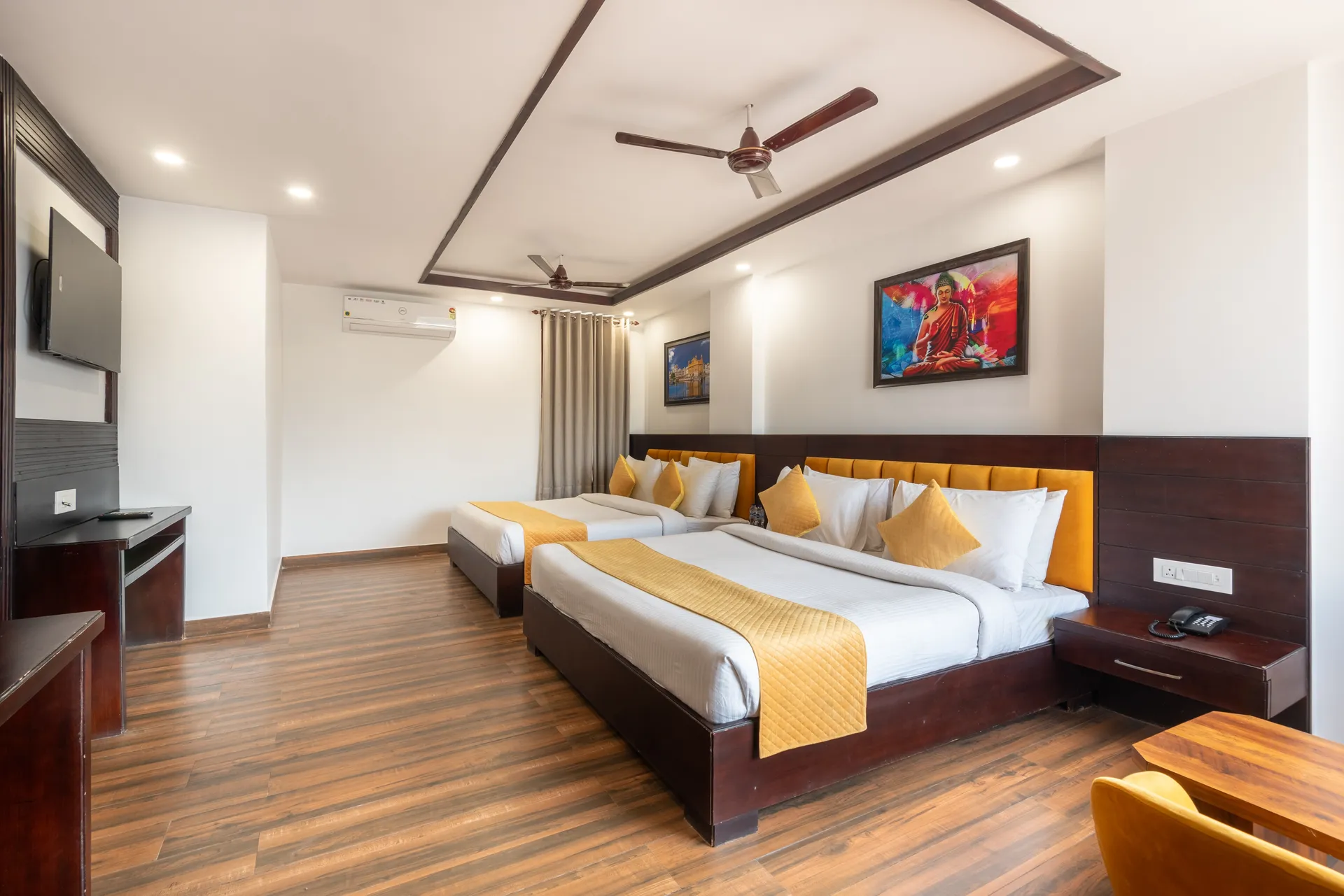 Shanti Heritage by Lawrence Hotels Room