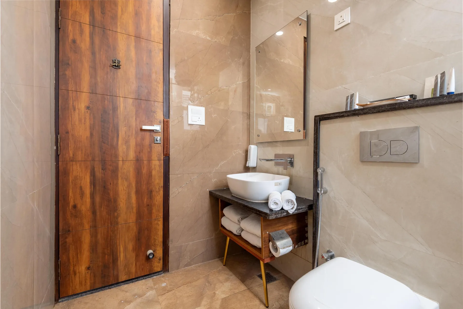 Shanti Heritage by Lawrence Hotels Washroom
