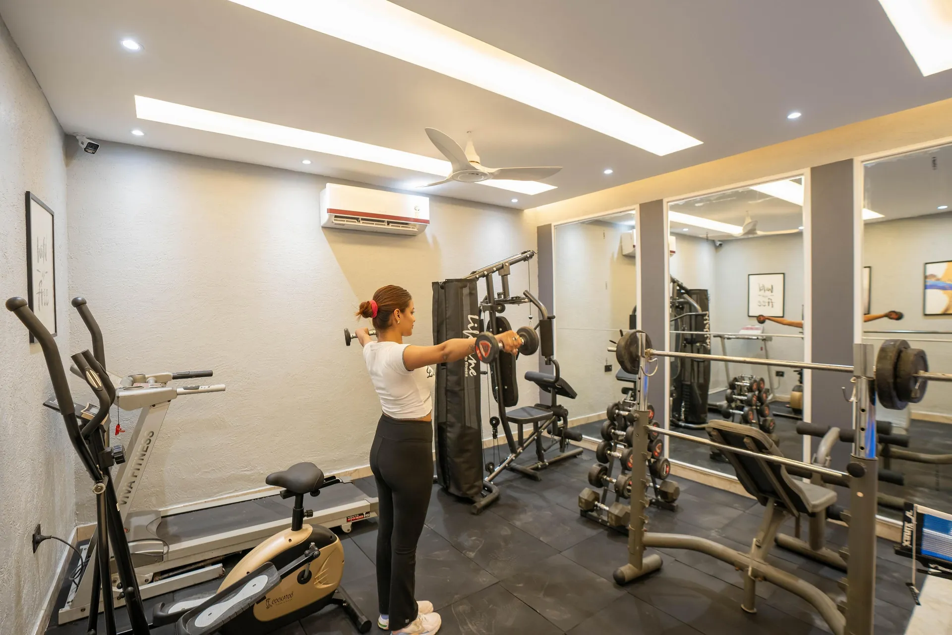 Sukoon by the Ganges - A Unit of Perfectstayz Group Gym