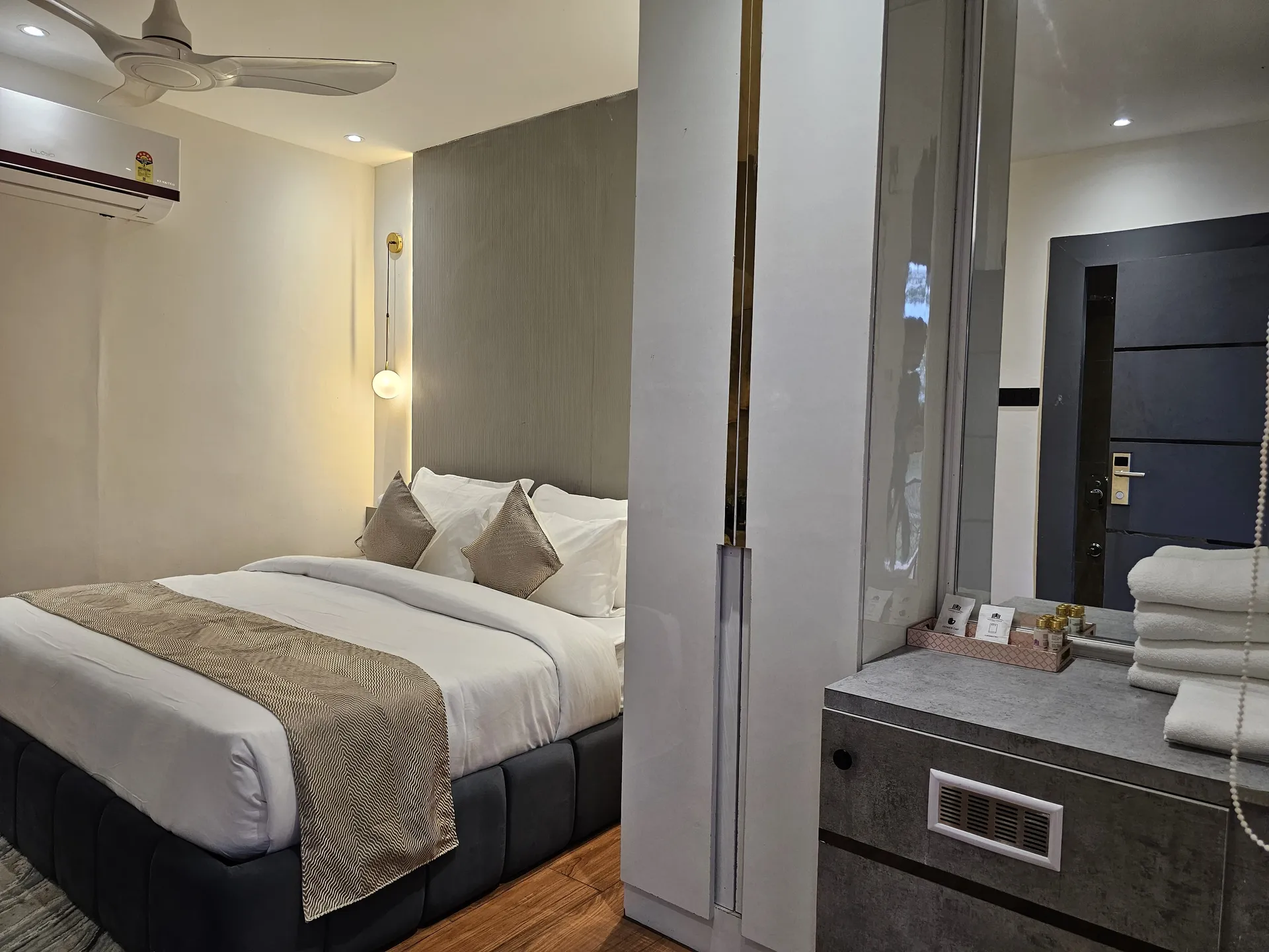 Sukoon by the Ganges - A Unit of Perfectstayz Group Room