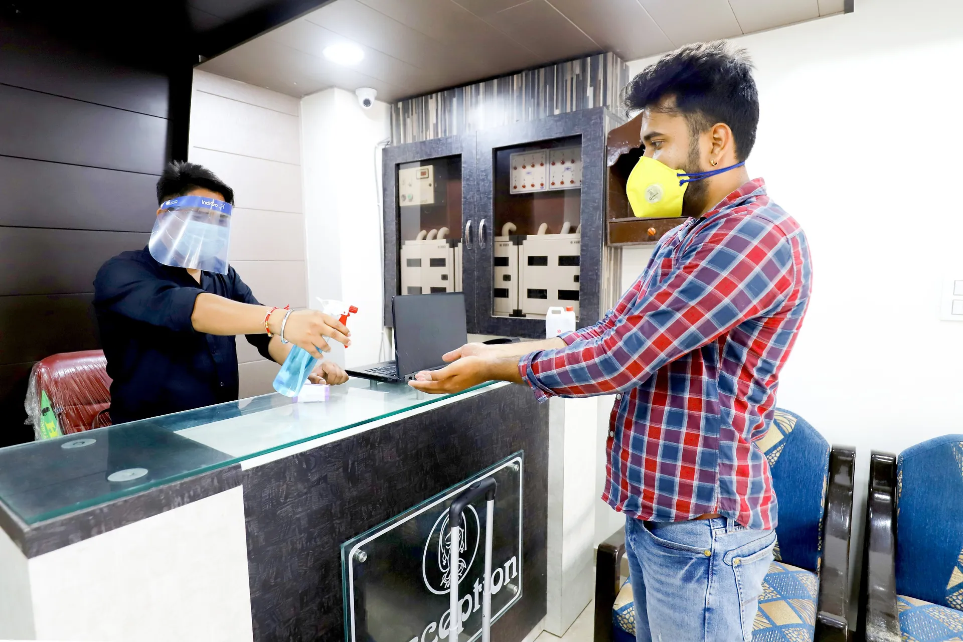 Umra grace - Hotel in Haridwar by Perfect stayz Reception