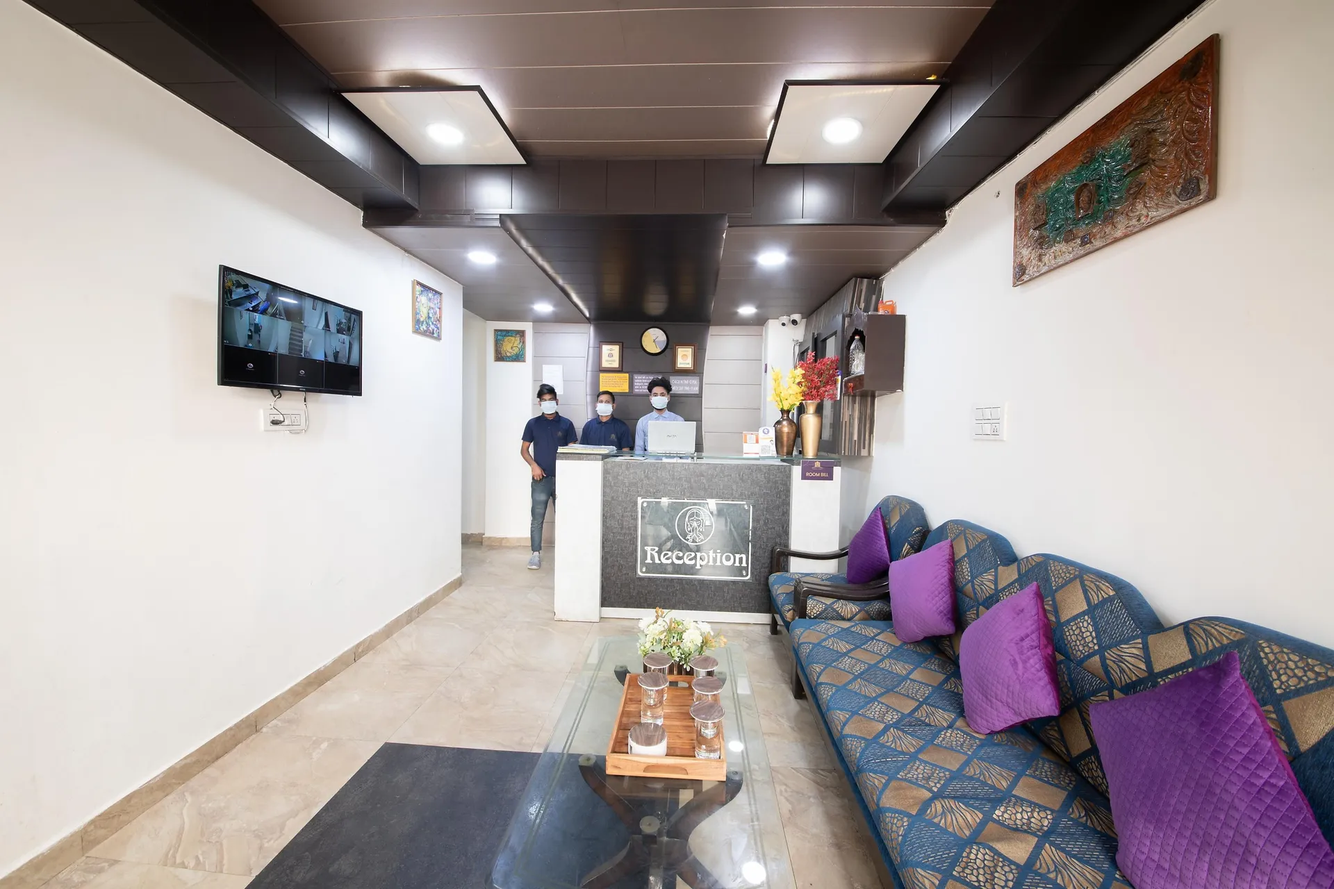 Umra grace - Hotel in Haridwar by Perfect stayz Reception