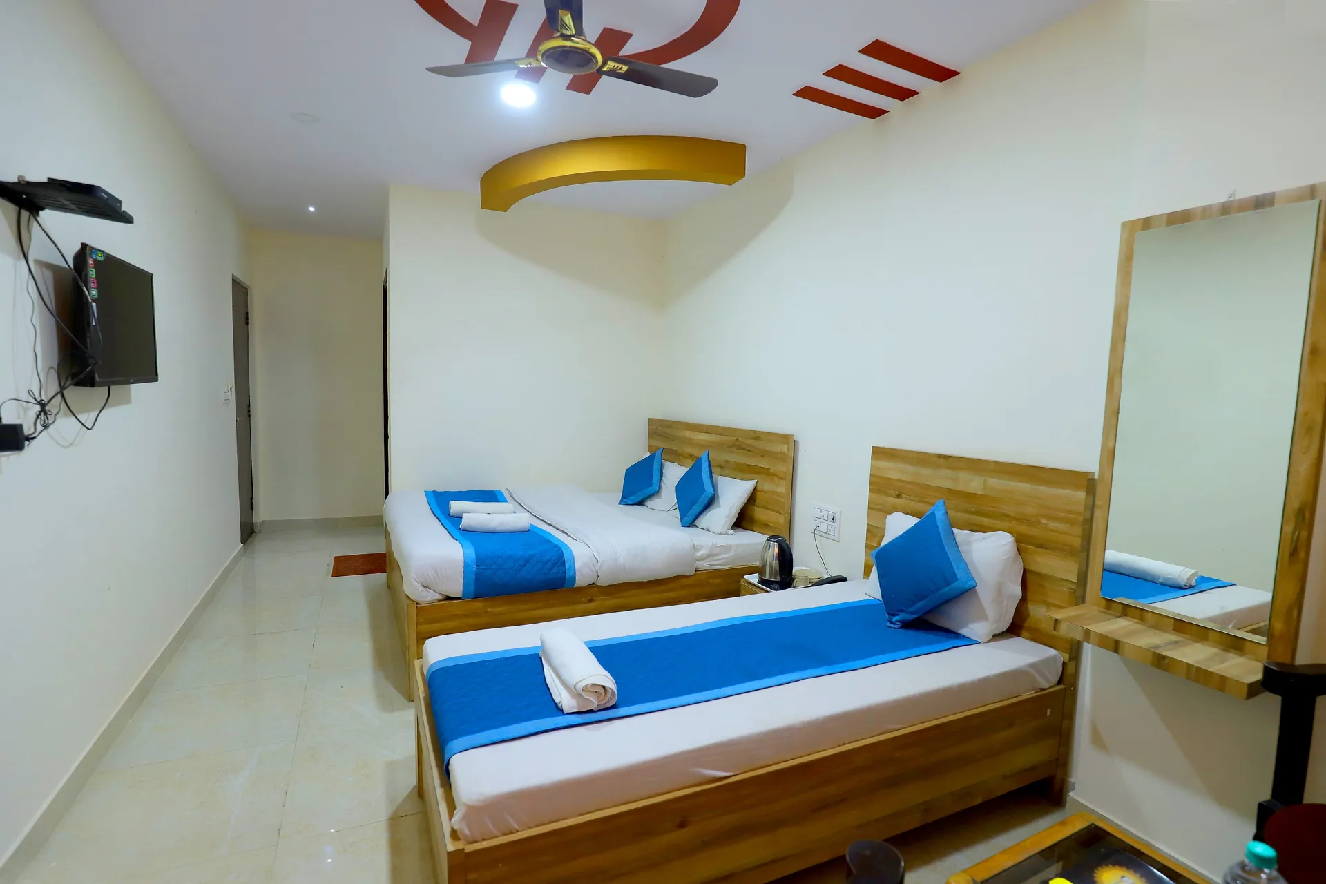 Umra grace - Hotel in Haridwar by Perfect stayz Room