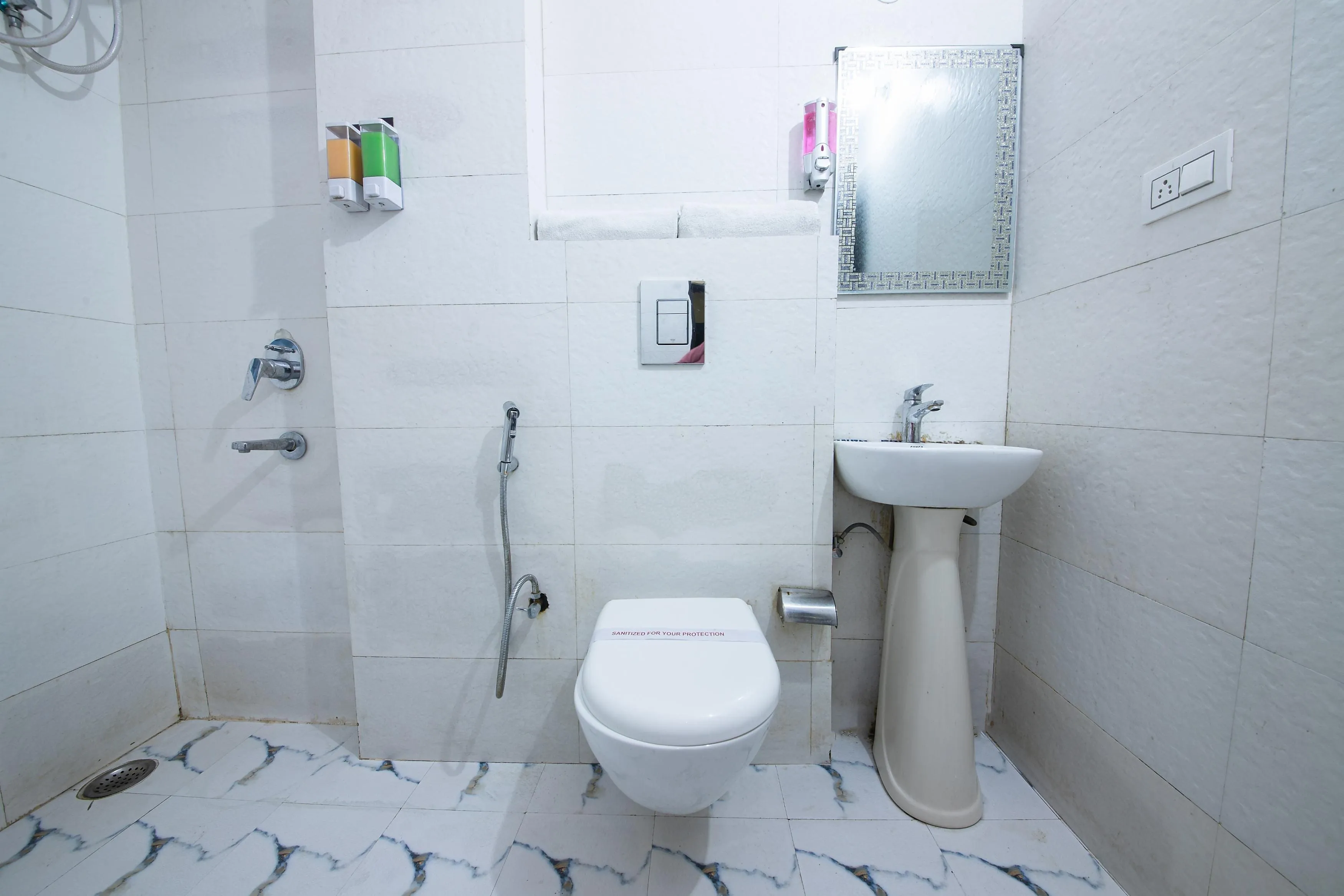 Umra grace - Hotel in Haridwar by Perfect stayz Room