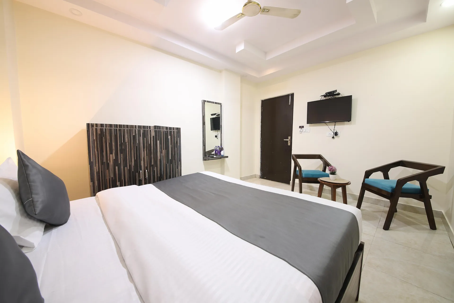Umra grace - Hotel in Haridwar by Perfect stayz Room