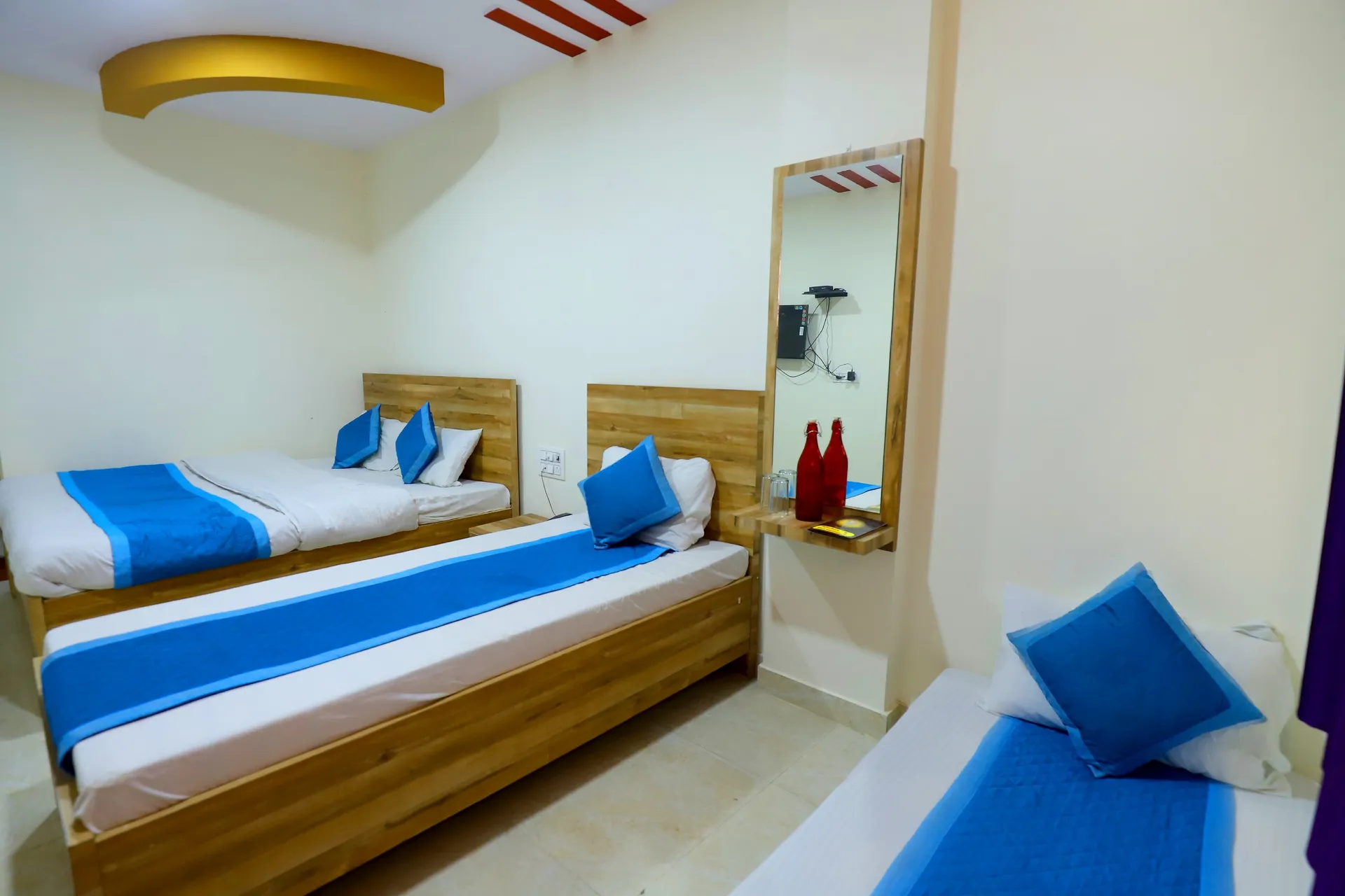 Umra grace - Hotel in Haridwar by Perfect stayz Room