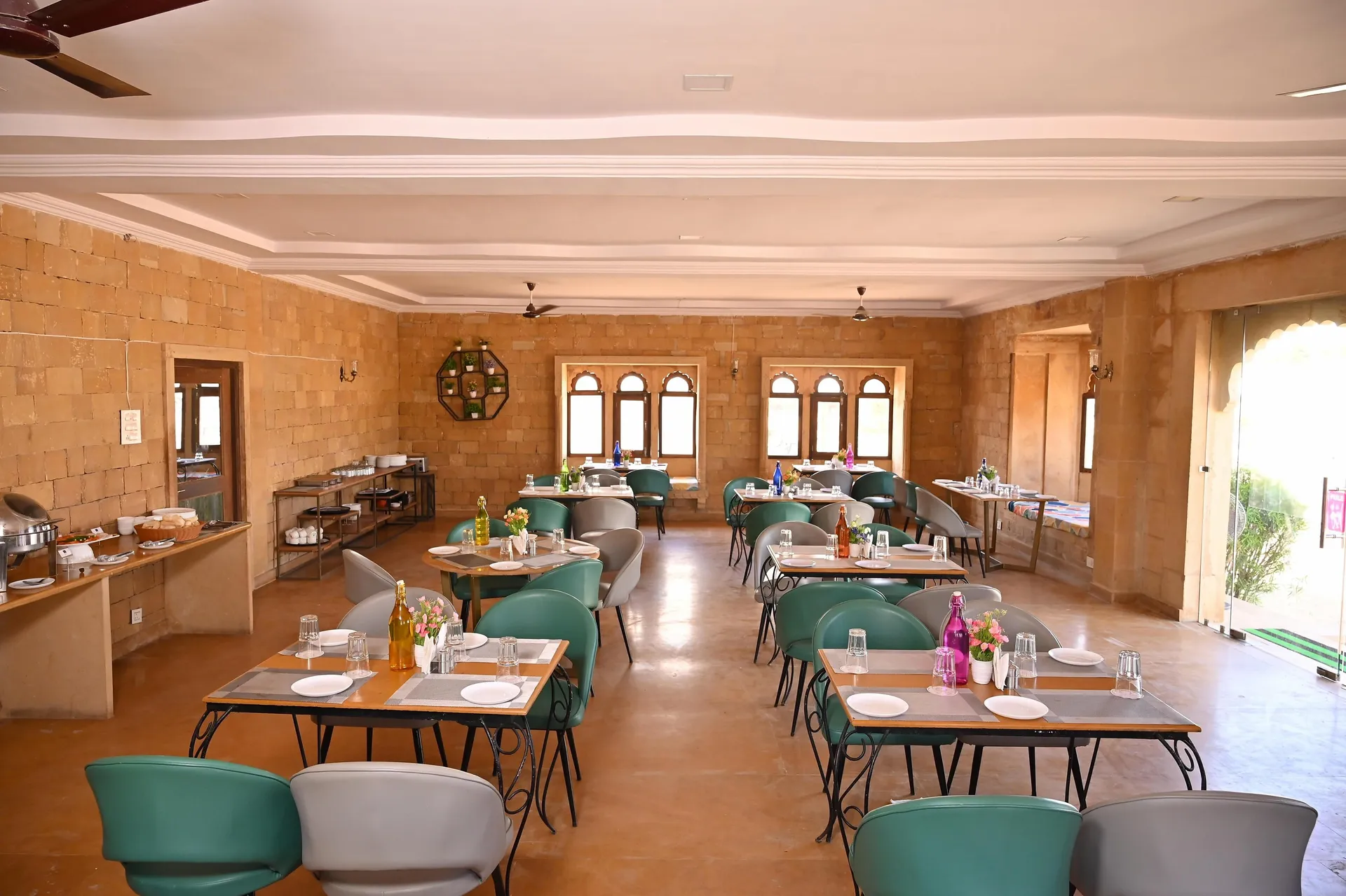 Foxoso Desert Luxury Camps Restaurant