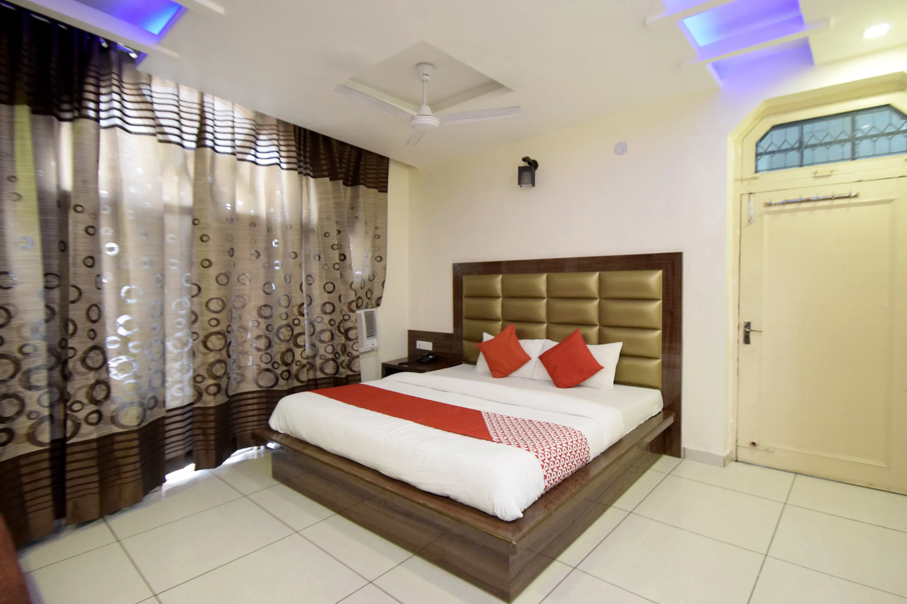 Hotel O Maa Residency Room