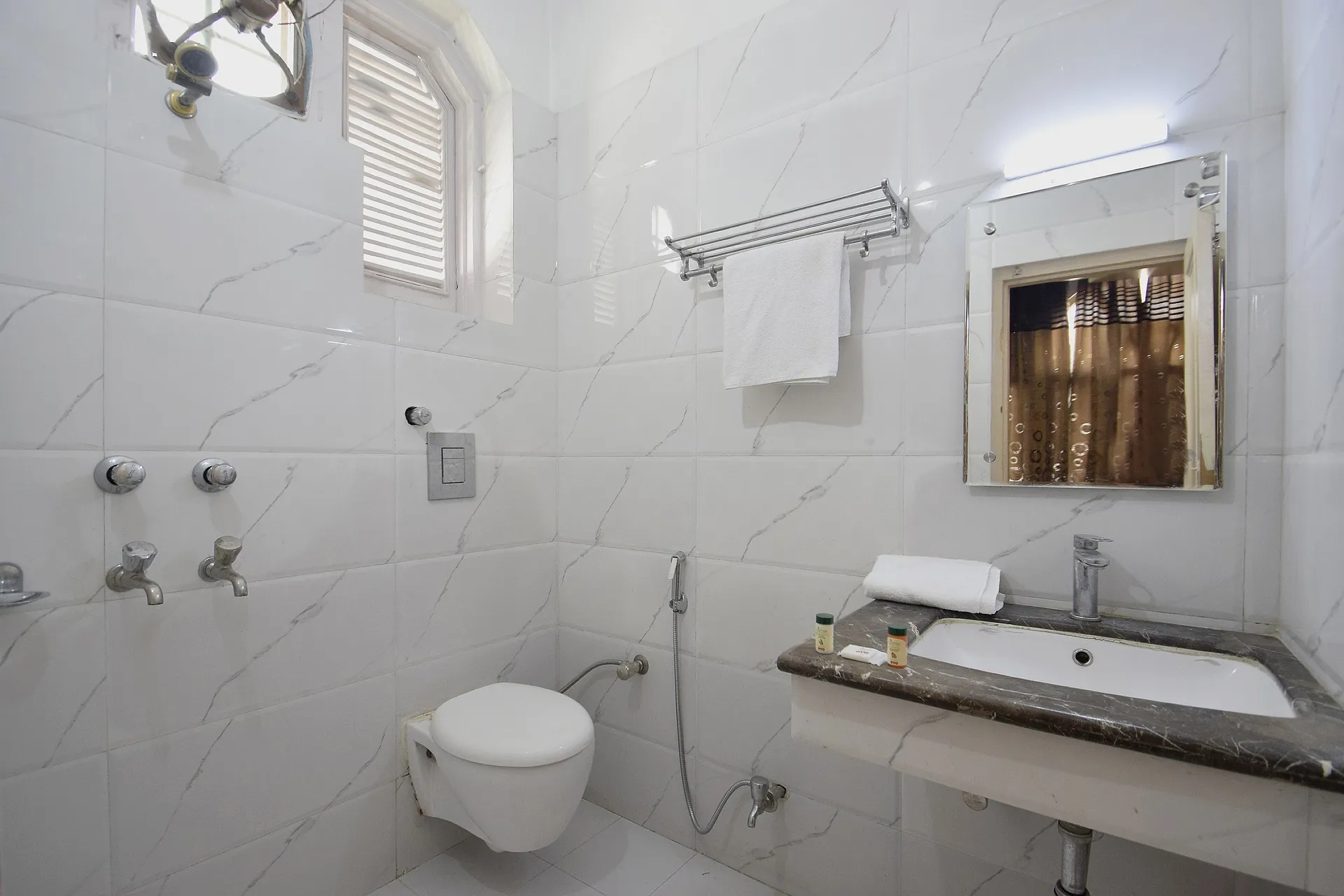 Hotel O Maa Residency Washroom