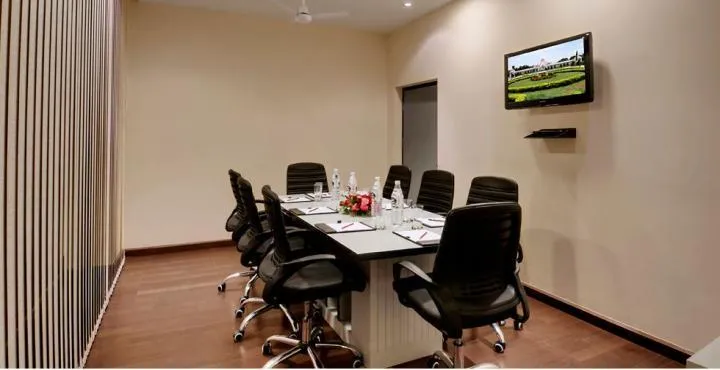  Namah Resort Jim Corbett, a member of Radisson Individuals Conference Room
