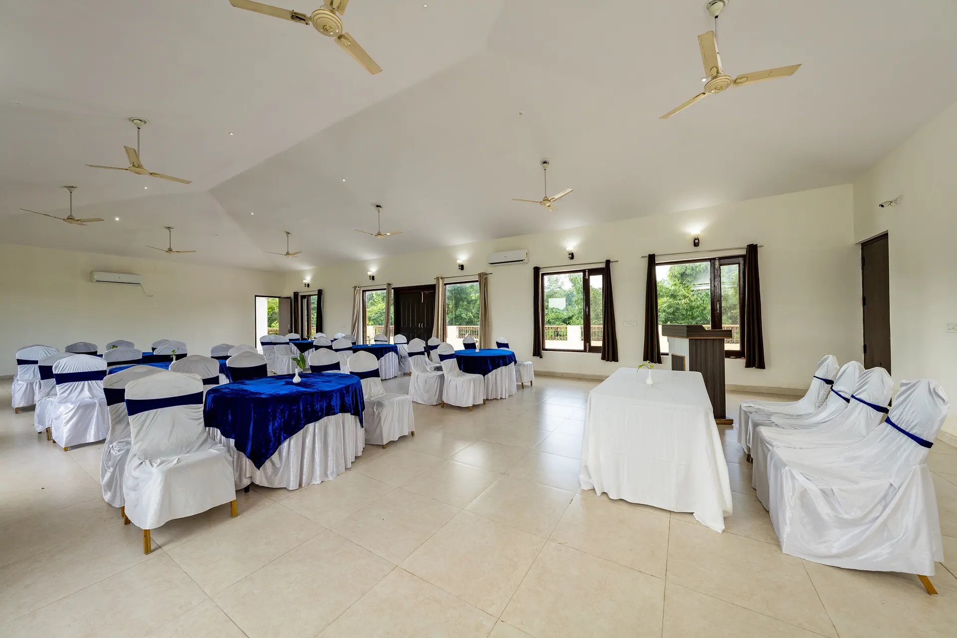 Aura by Xperience, Corbett Conference Room
