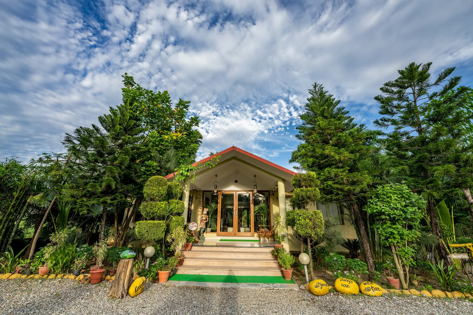 Aura by Xperience, Corbett Entrance