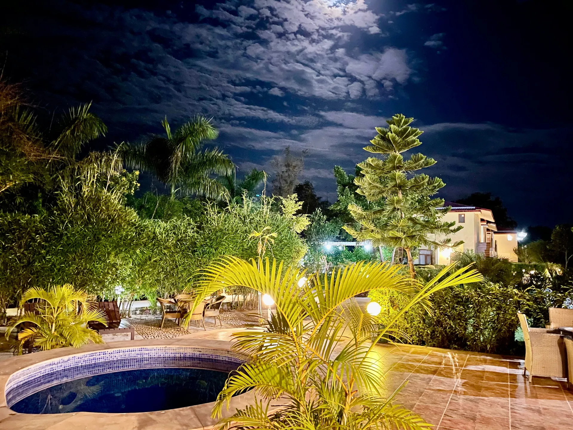 Aura by Xperience, Corbett Outdoors