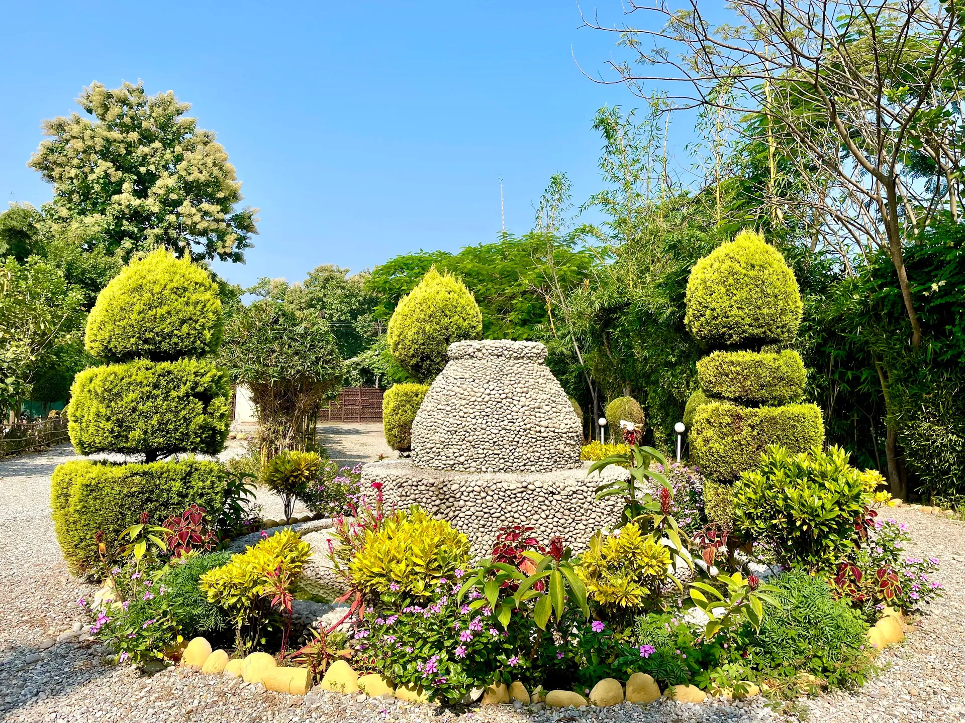 Aura by Xperience, Corbett Parking