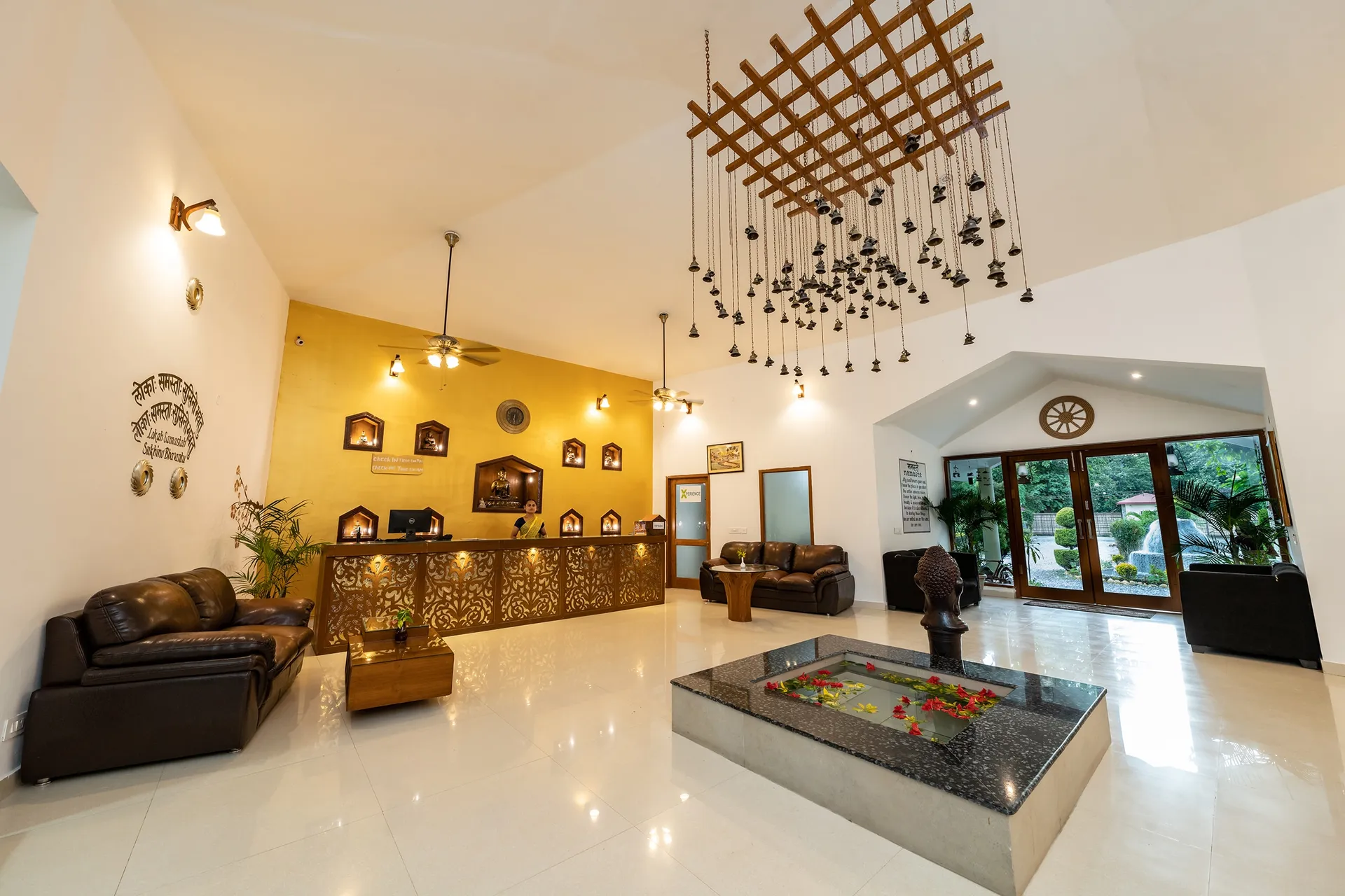 Aura by Xperience, Corbett Reception