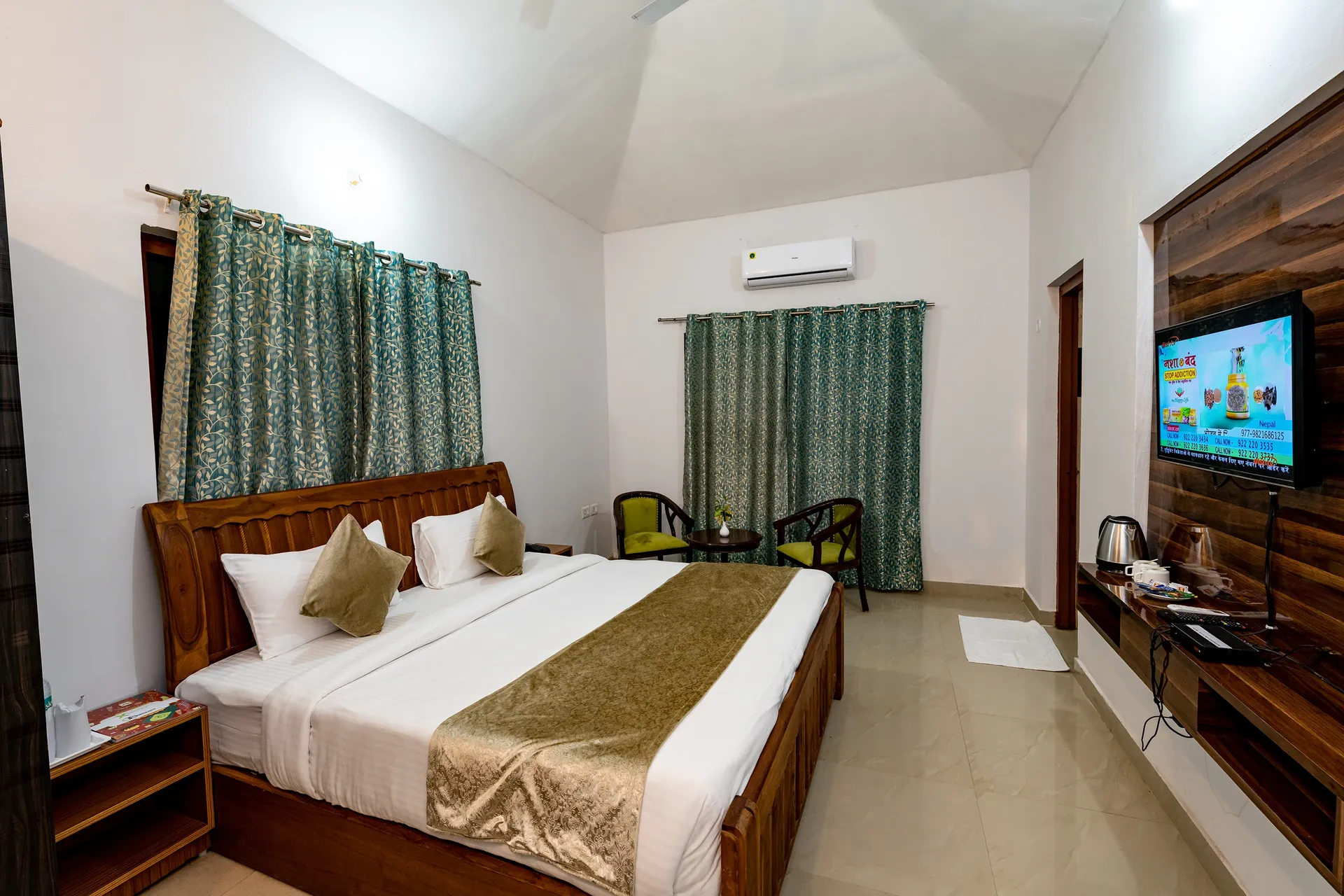 Aura by Xperience, Corbett Room