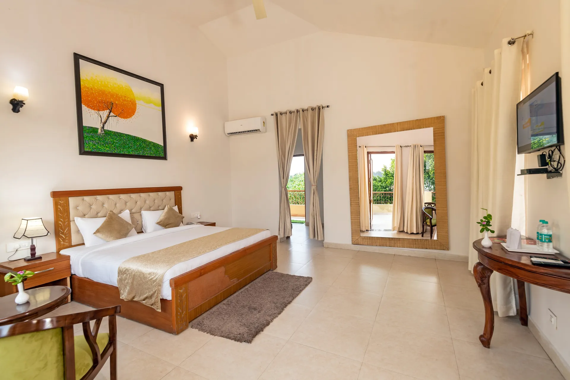 Aura by Xperience, Corbett Room