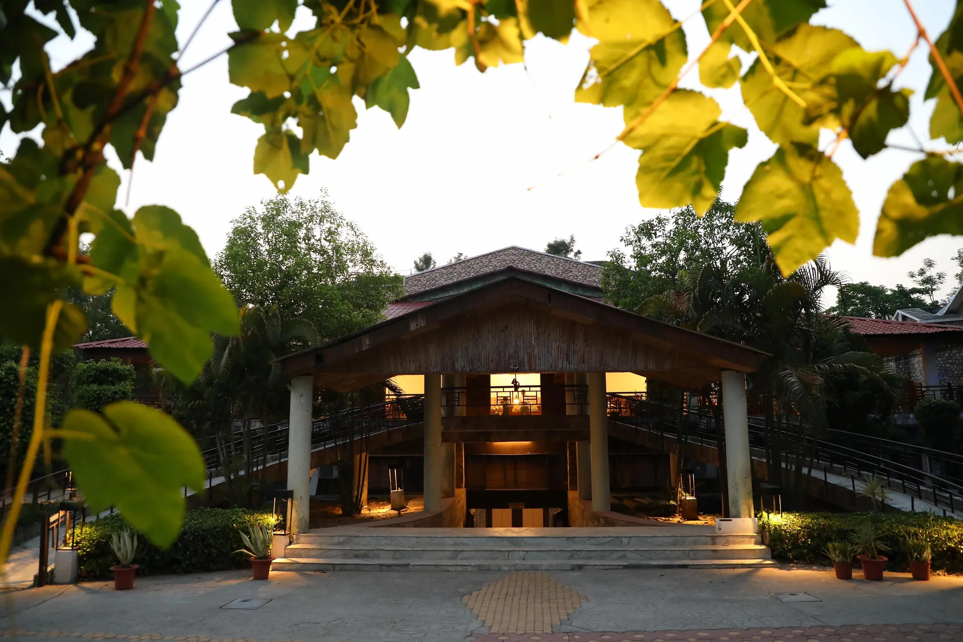 Bento The Roar Resort Facade