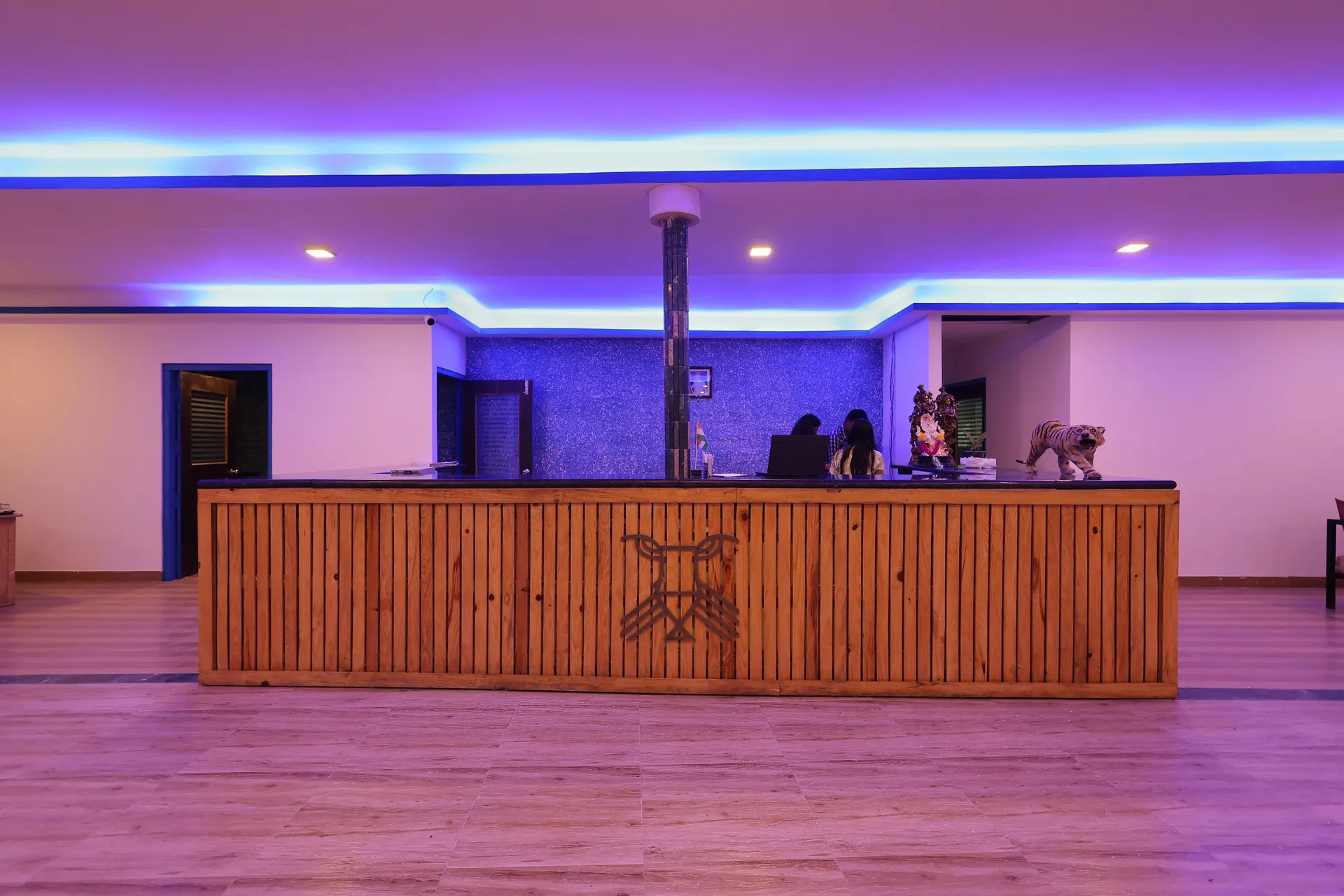 Bento The Roar Resort Reception