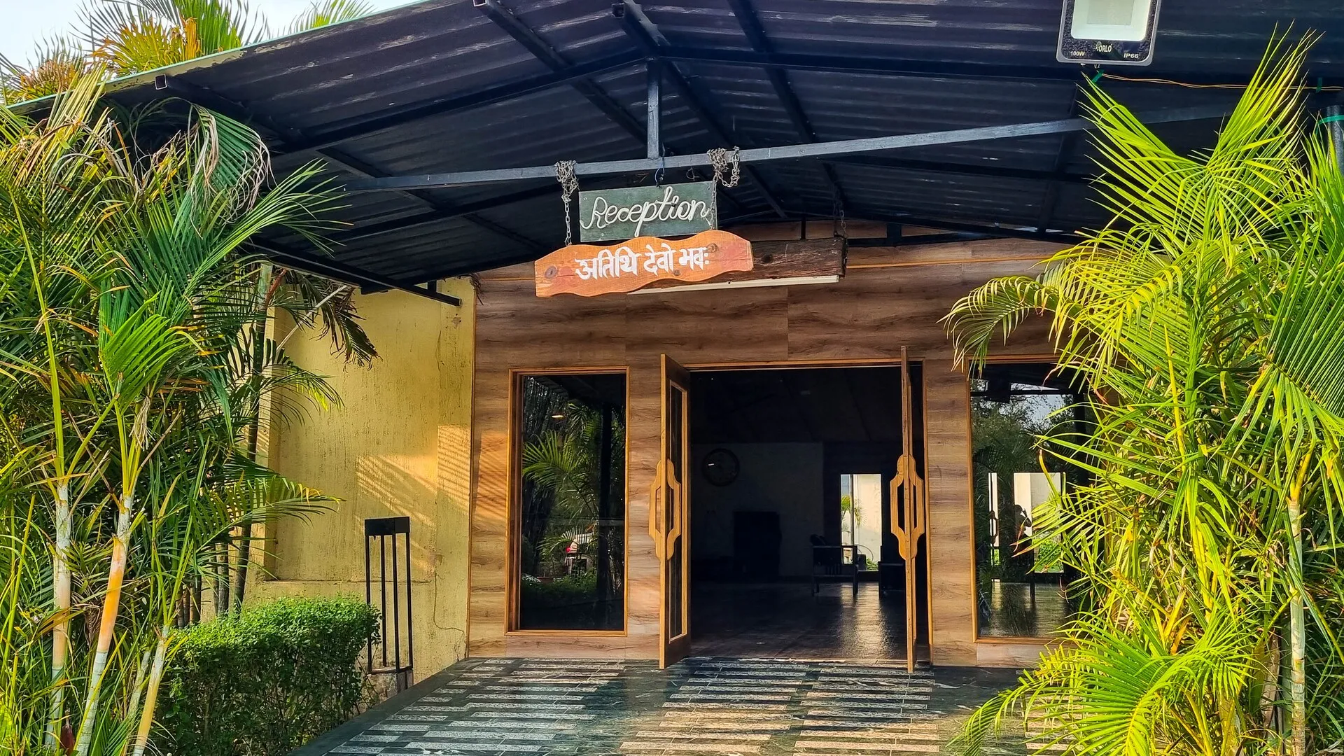 Bento The Roar Resort Reception