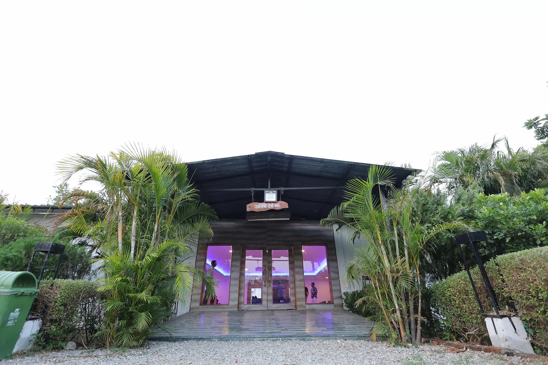 Bento The Roar Resort Reception