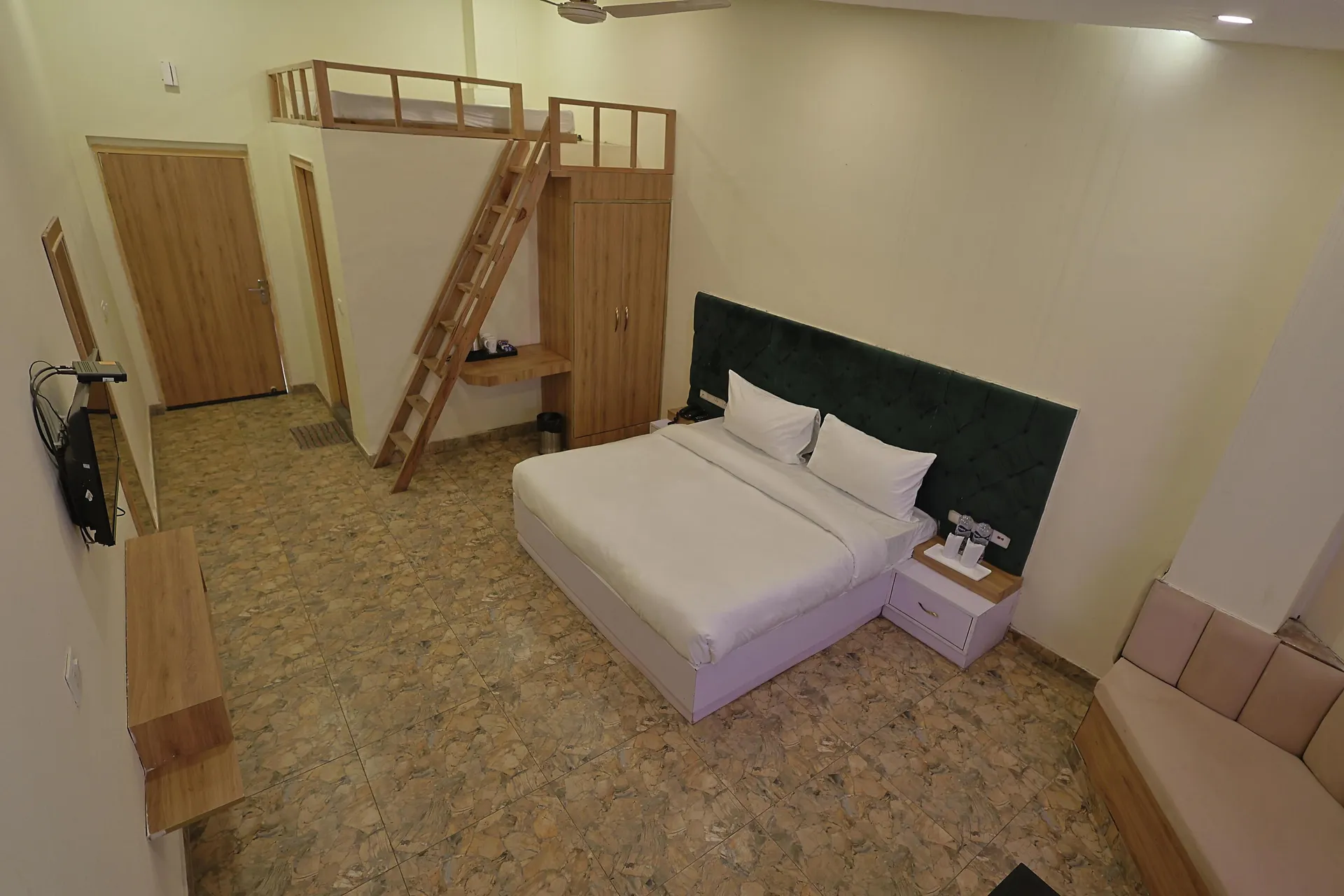 Bento The Roar Resort Room