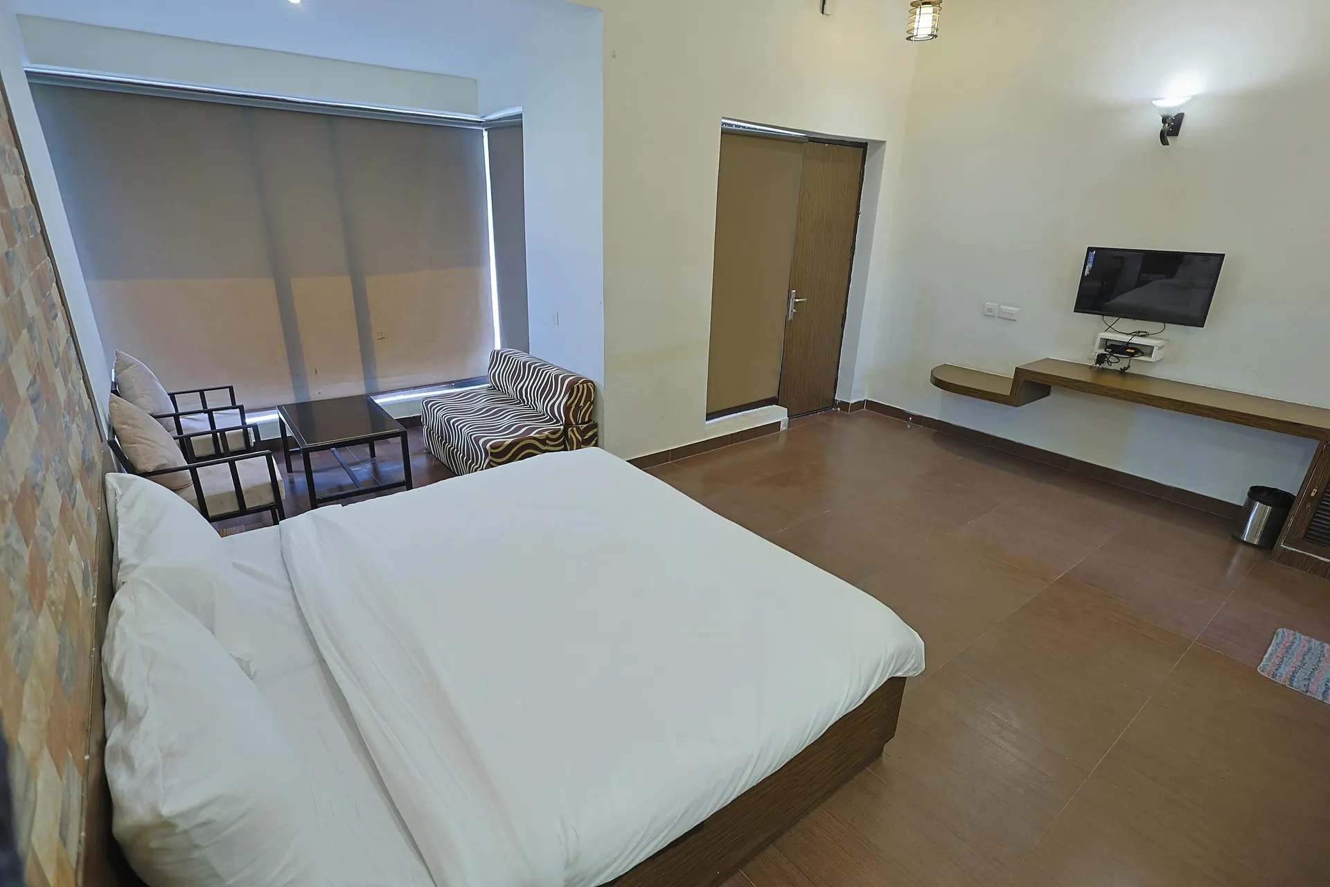 Bento The Roar Resort Room