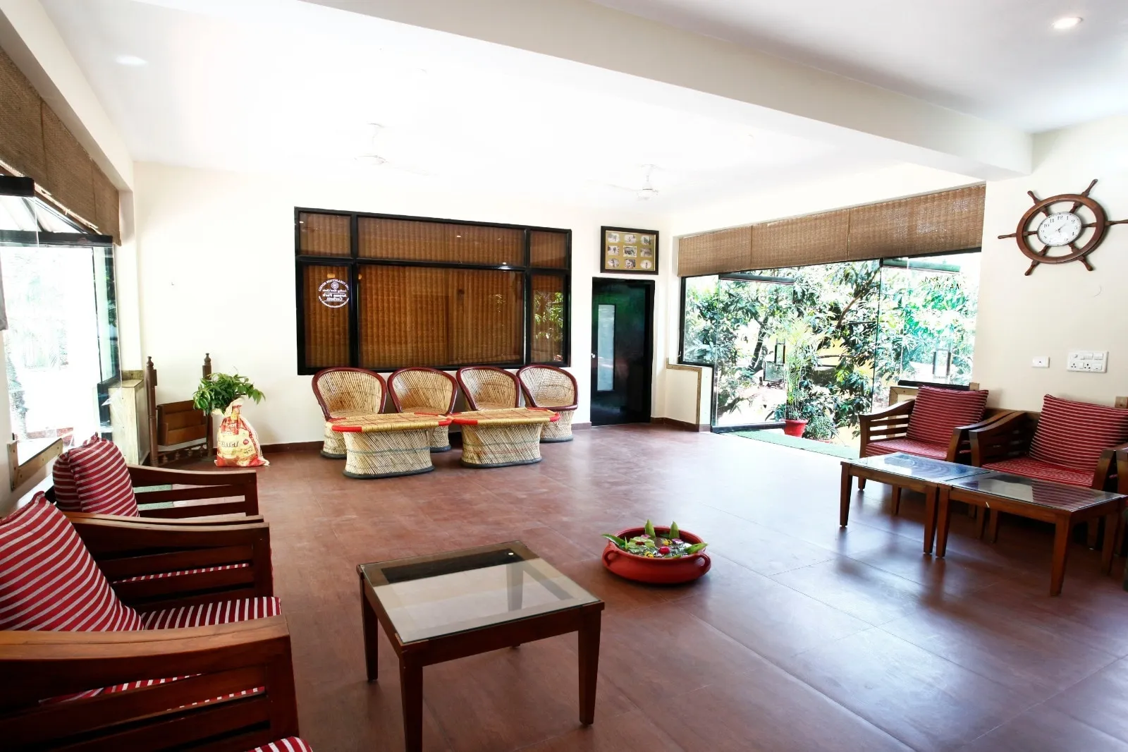 Corbett Aroma Park By Royal Collection Hotels Reception