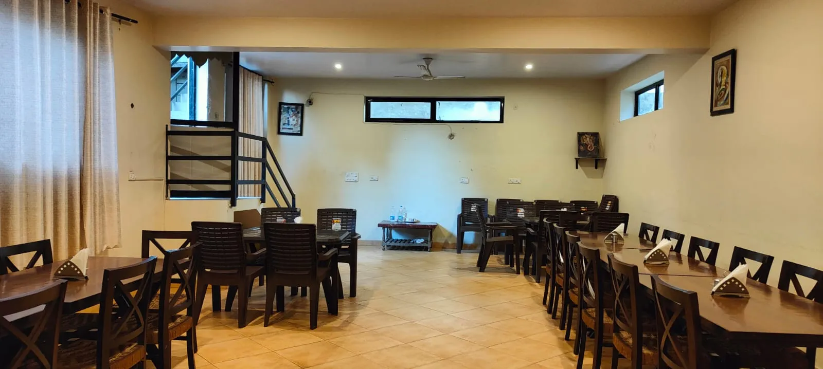 Corbett Aroma Park By Royal Collection Hotels Restaurant