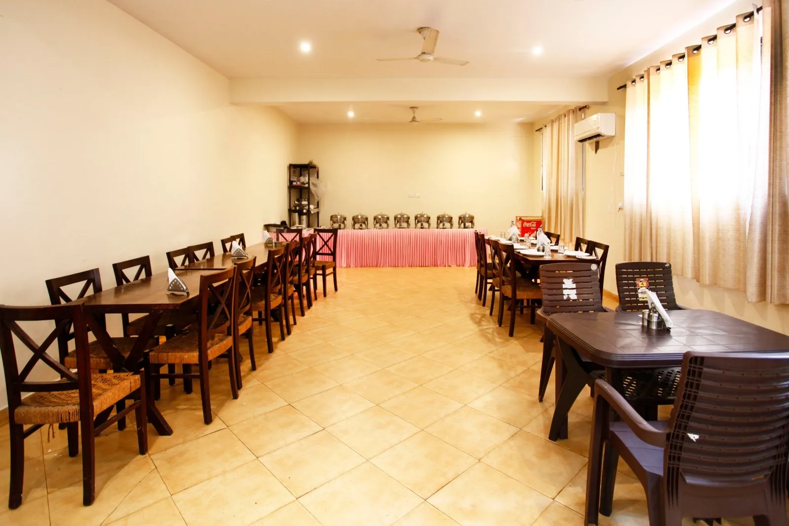 Corbett Aroma Park By Royal Collection Hotels Restaurant