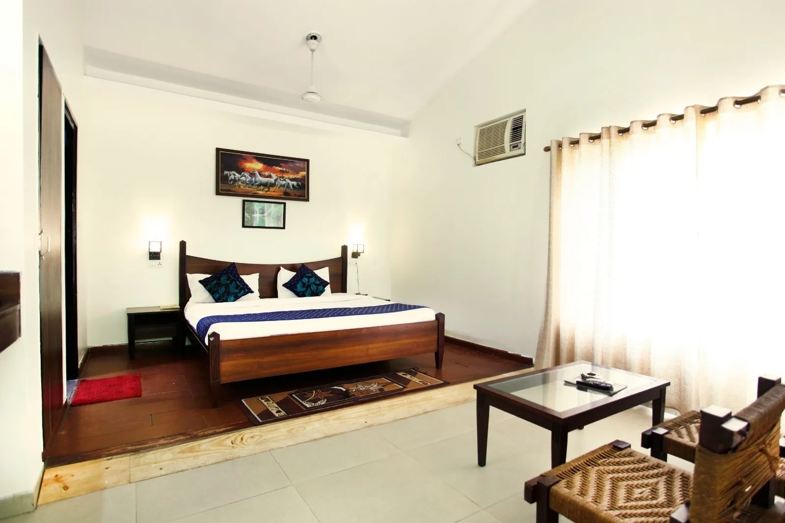 Corbett Aroma Park By Royal Collection Hotels Room