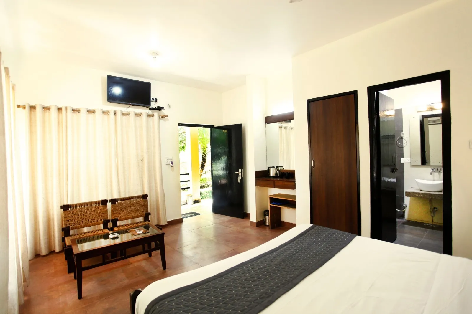 Corbett Aroma Park By Royal Collection Hotels Room