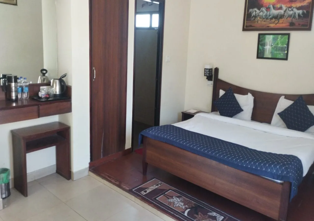 Corbett Aroma Park By Royal Collection Hotels Room