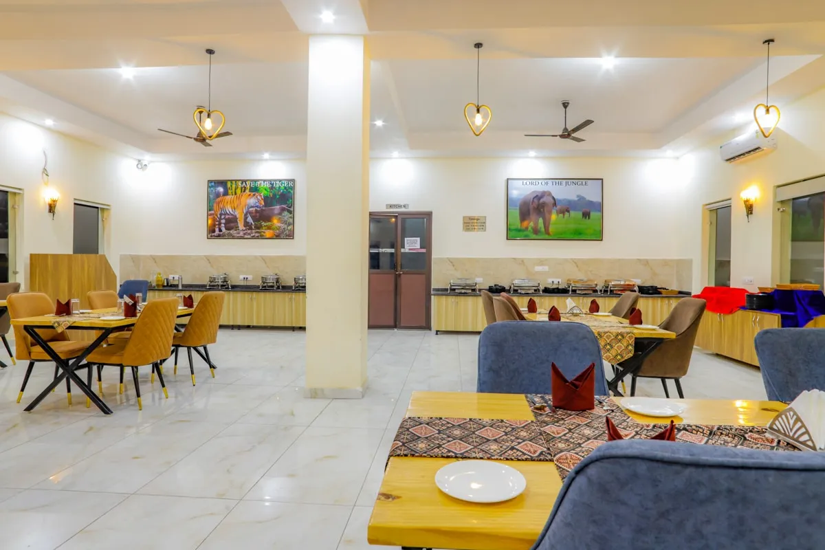 Corbett Tranquil Tiger Resort Restaurant
