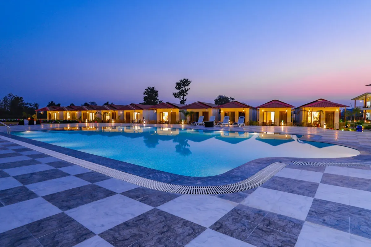 Corbett Tranquil Tiger Resort Swimming Pool