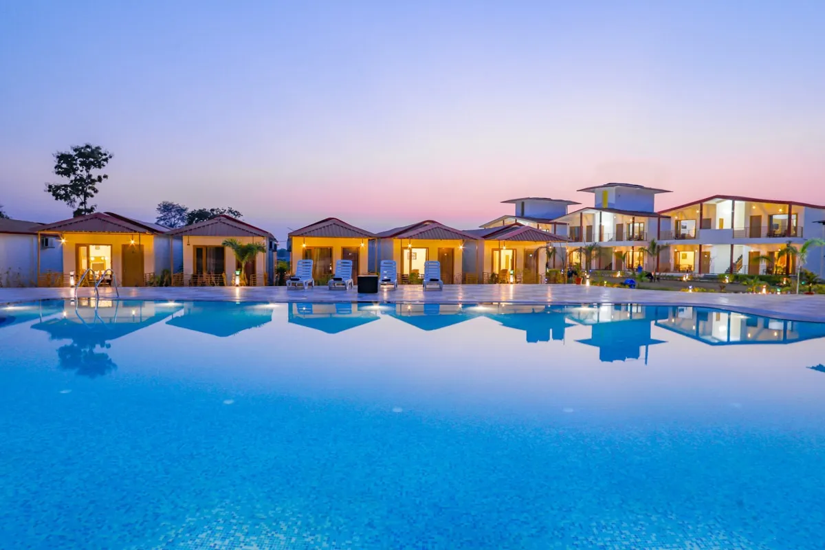 Corbett Tranquil Tiger Resort Swimming Pool