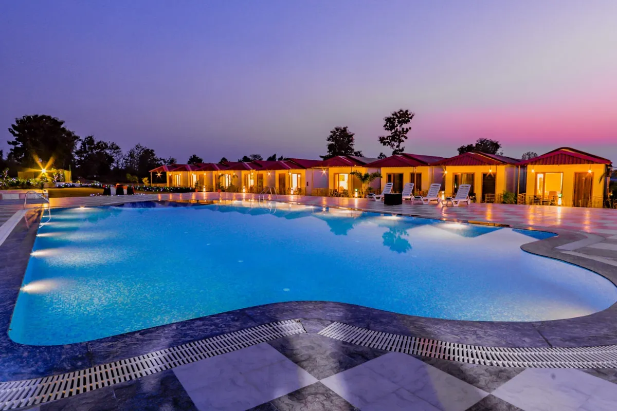 Corbett Tranquil Tiger Resort Swimming Pool