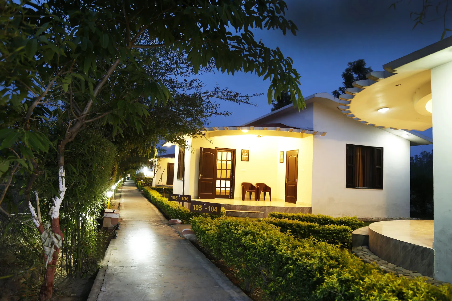 Corbett Treat Resort  Outdoors