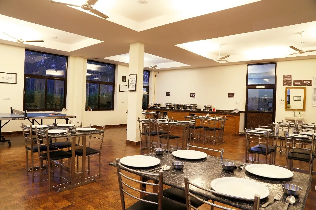 Corbett Treat Resort  Restaurant