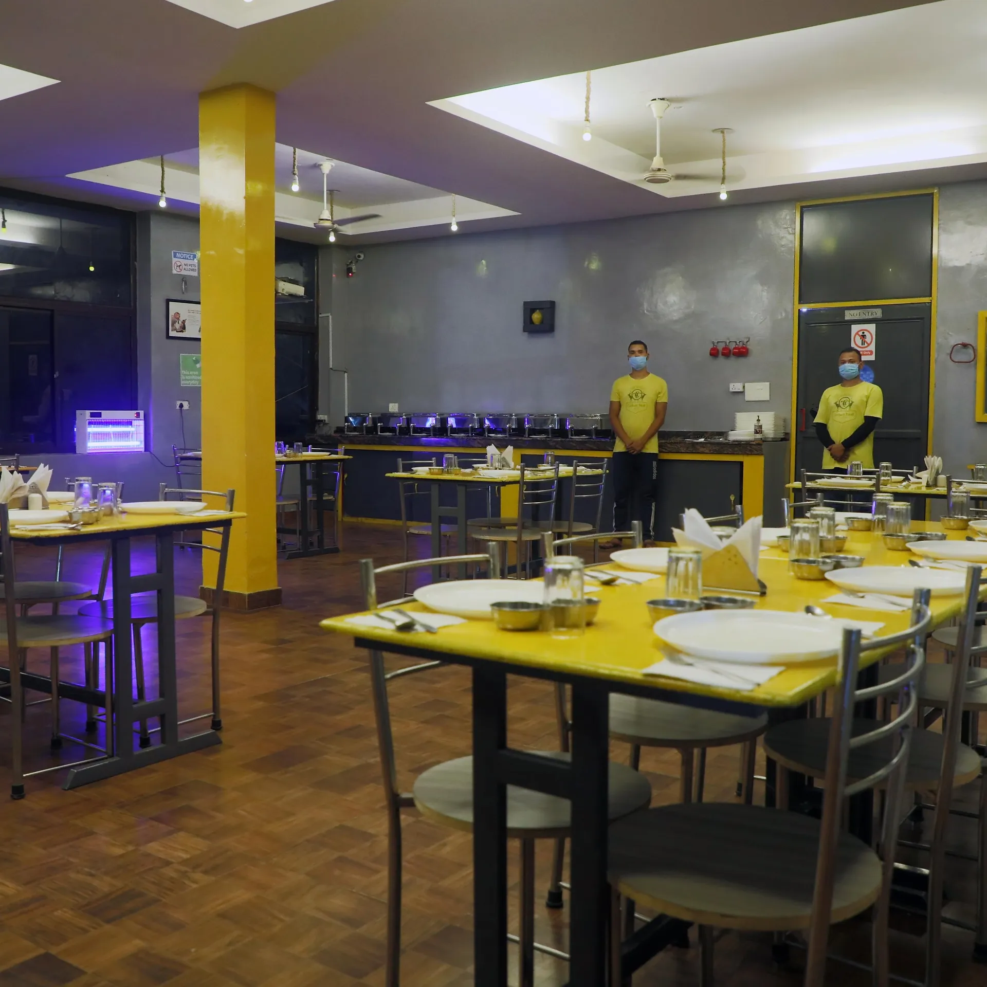 Corbett Treat Resort  Restaurant