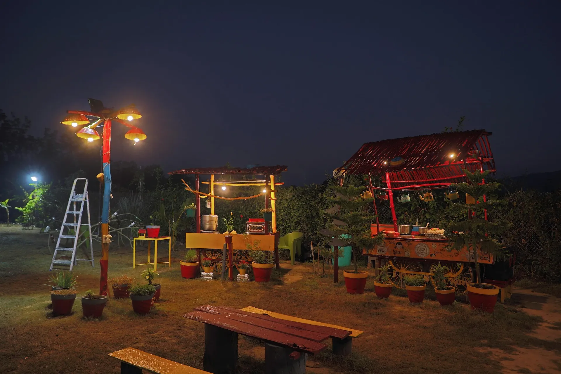 Corbett Treat Resort  Restaurant