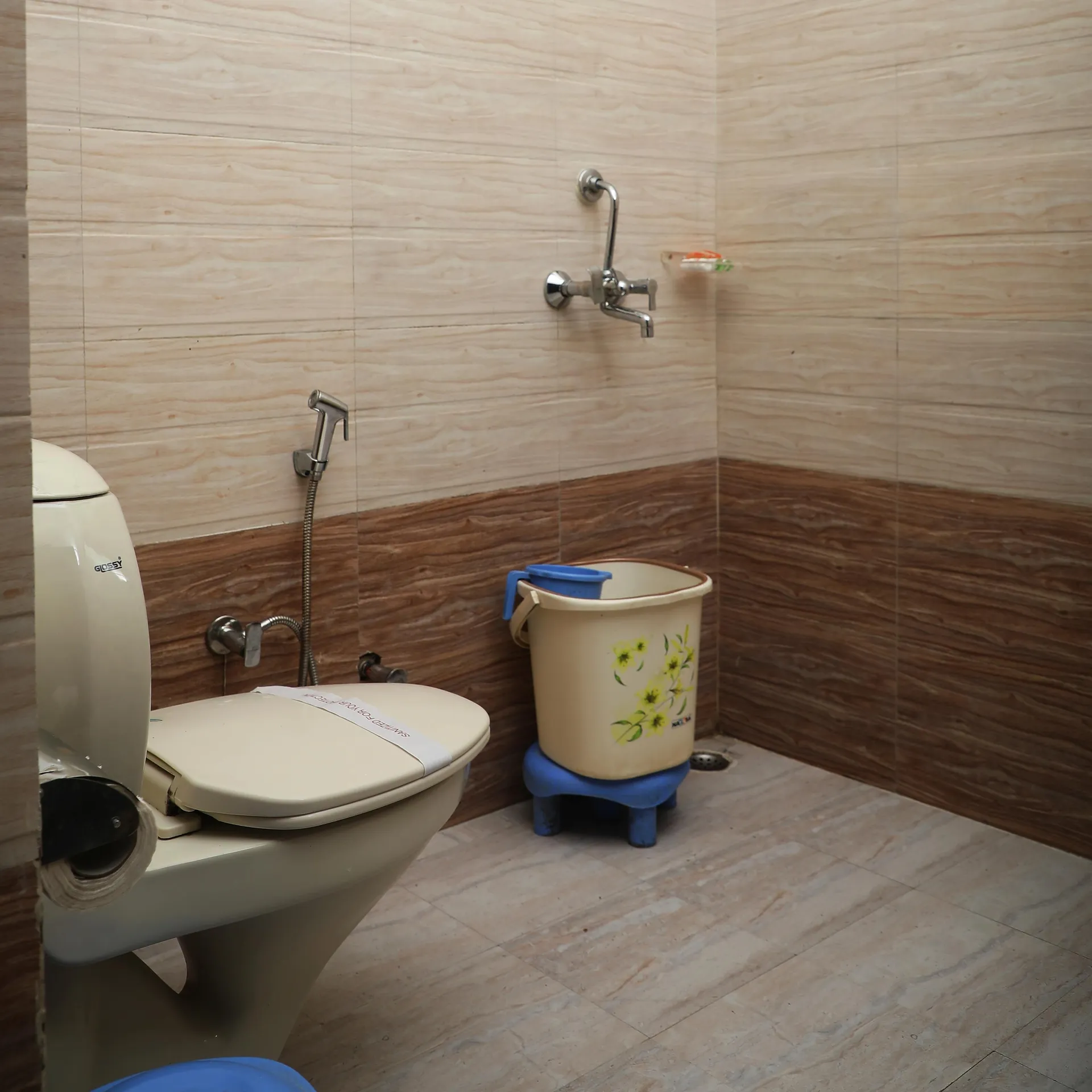 Corbett Treat Resort  Room