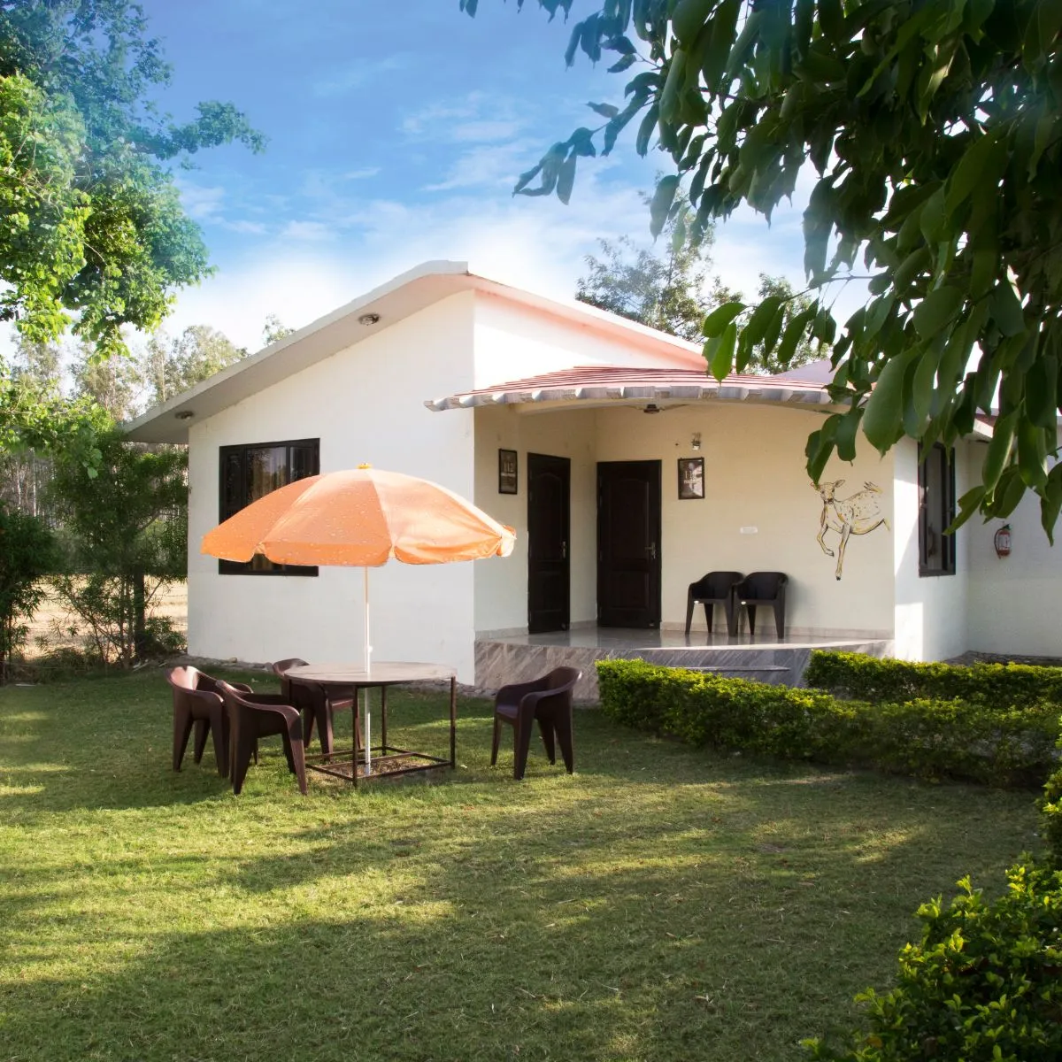 Corbett Treat Resort  Room