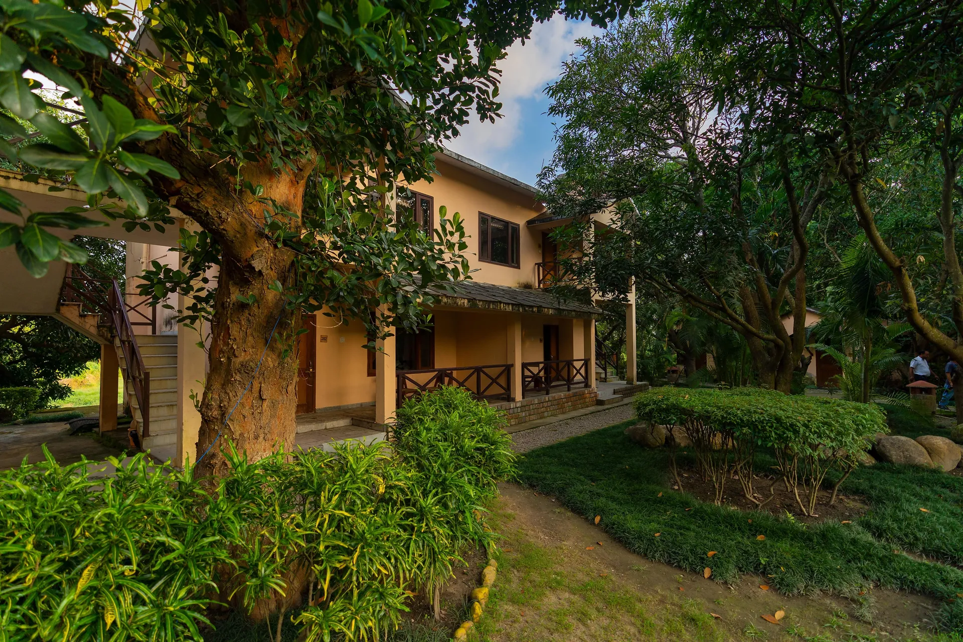 Corbett Wild Resort-A River Access Property Facade