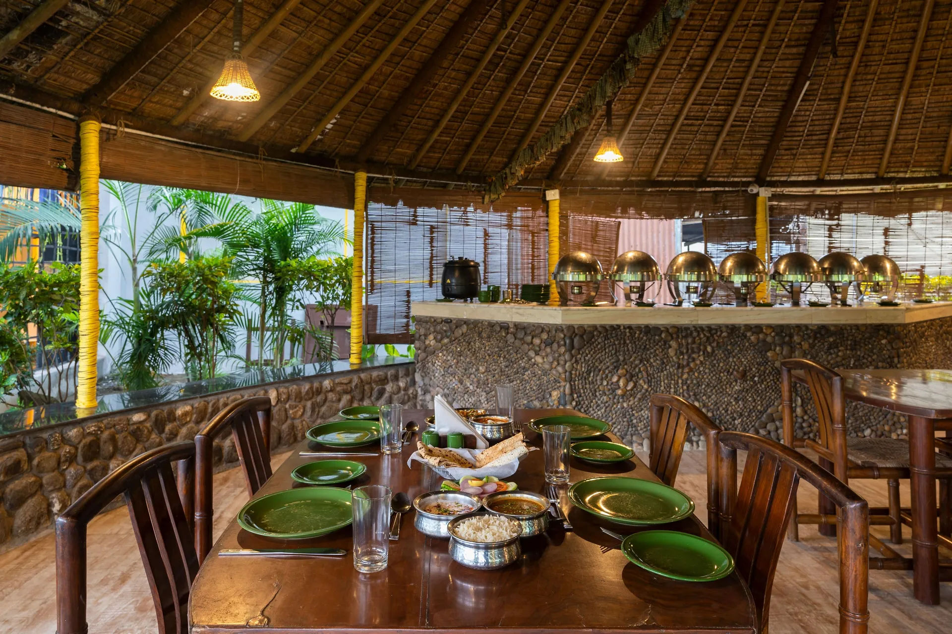 Corbett Wild Resort-A River Access Property Restaurant