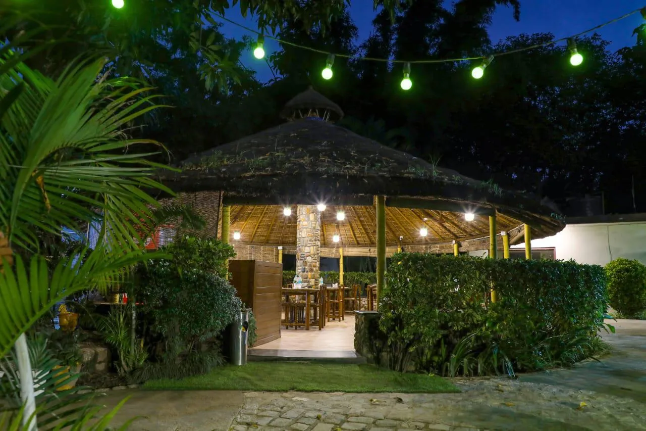 Corbett Wild Resort-A River Access Property Restaurant