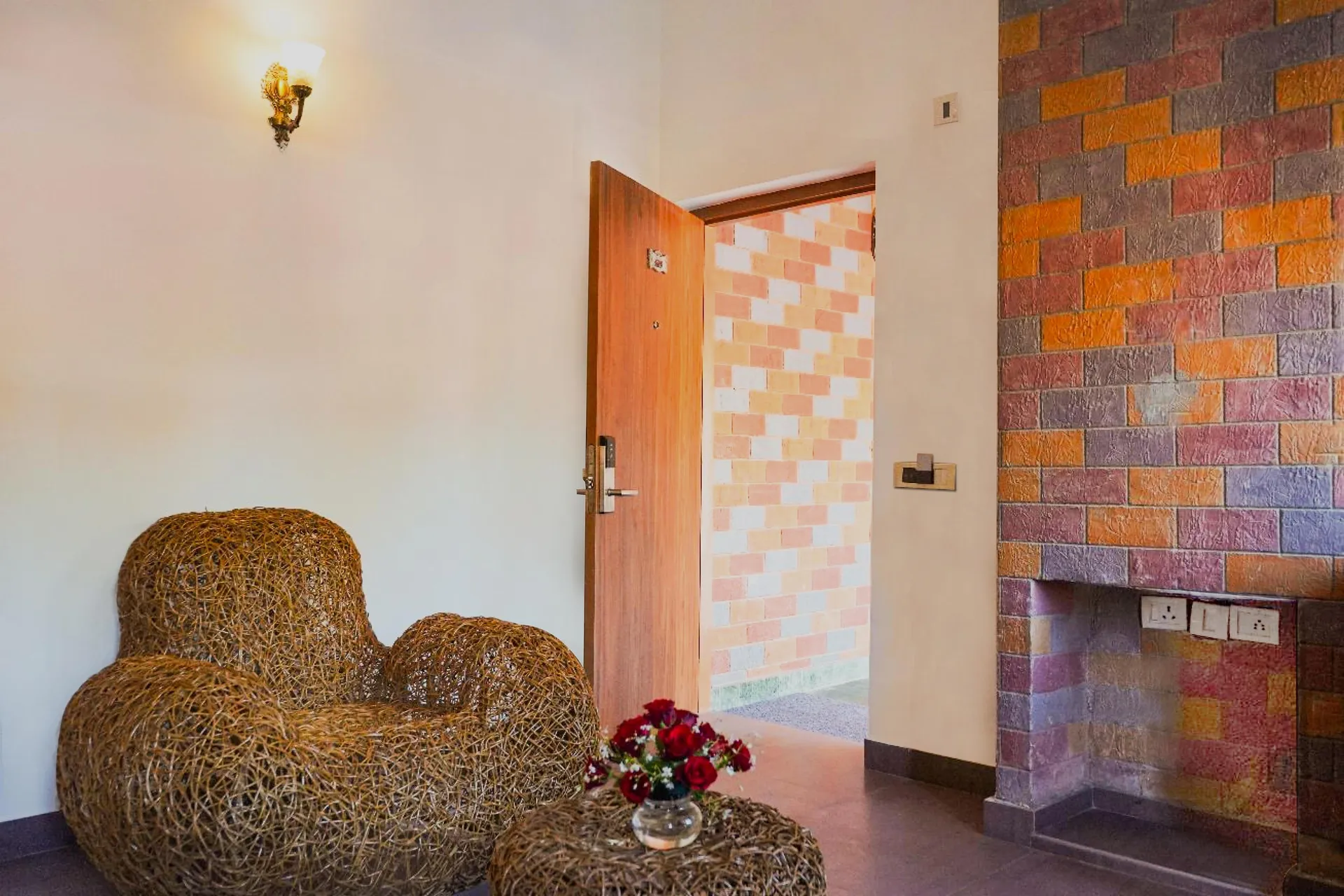 Country Inn Tarika Riverside Resort, Jim Corbett Room