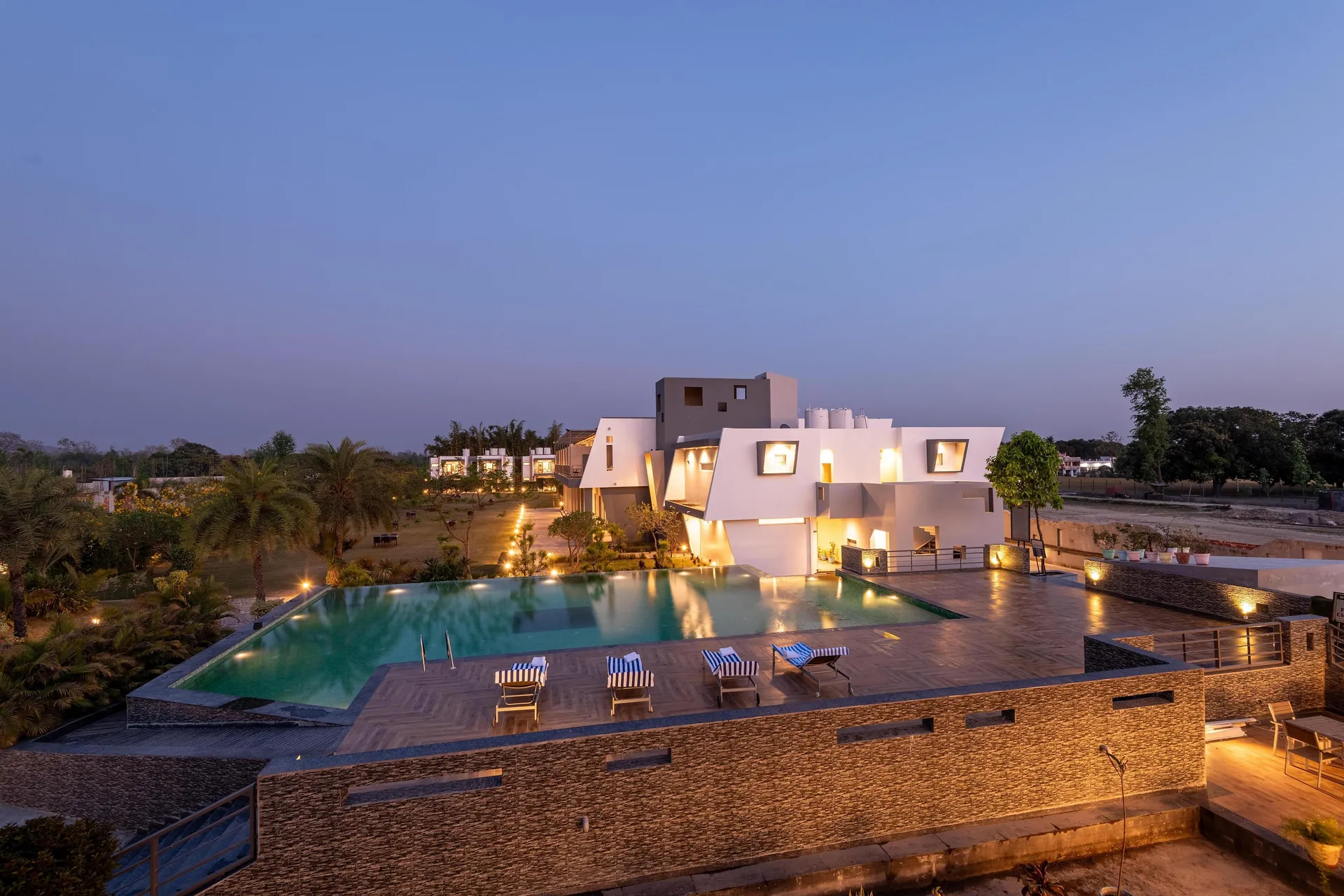 DLS Forest Vines Resort and Spa Outdoors