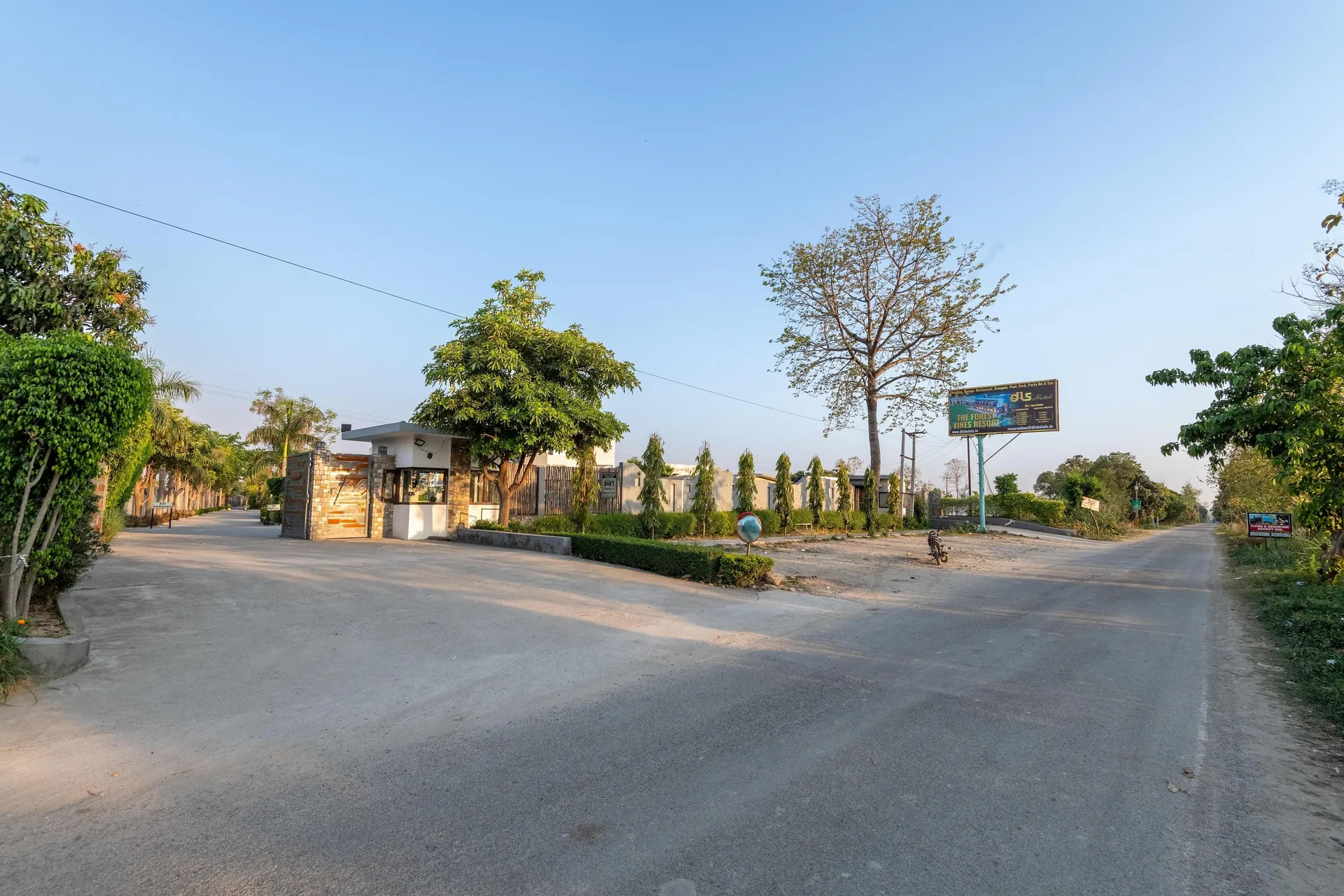 DLS Forest Vines Resort and Spa Parking